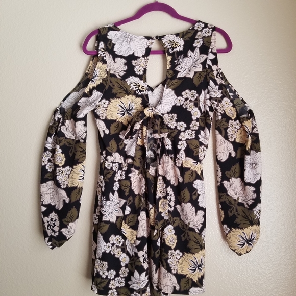 Leith Floral Romper - Picture 8 of 8